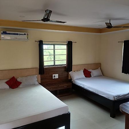 Hotel Knight Inn Airport Guwahati Zewnętrze zdjęcie