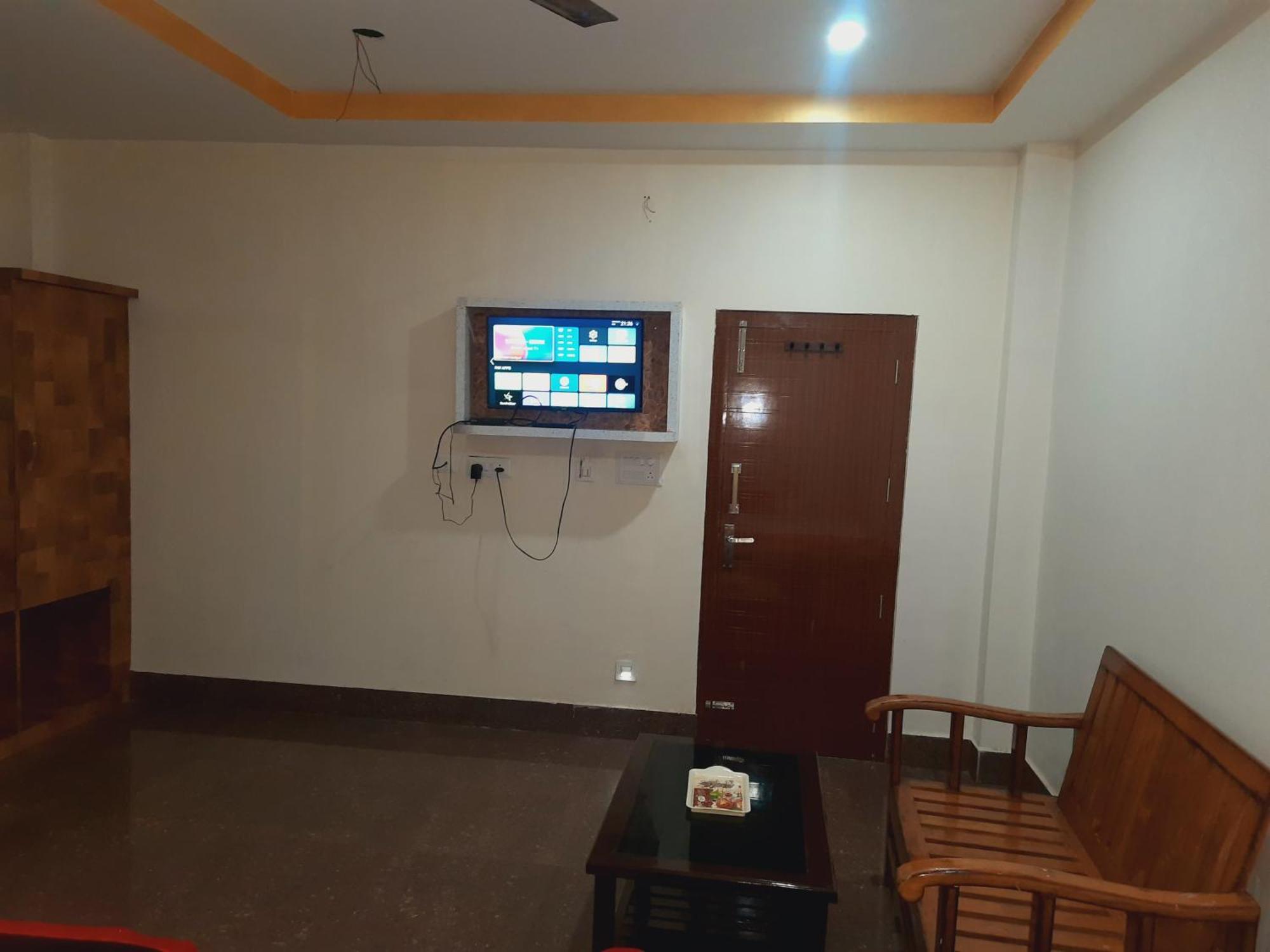 Hotel Knight Inn Airport Guwahati Zewnętrze zdjęcie