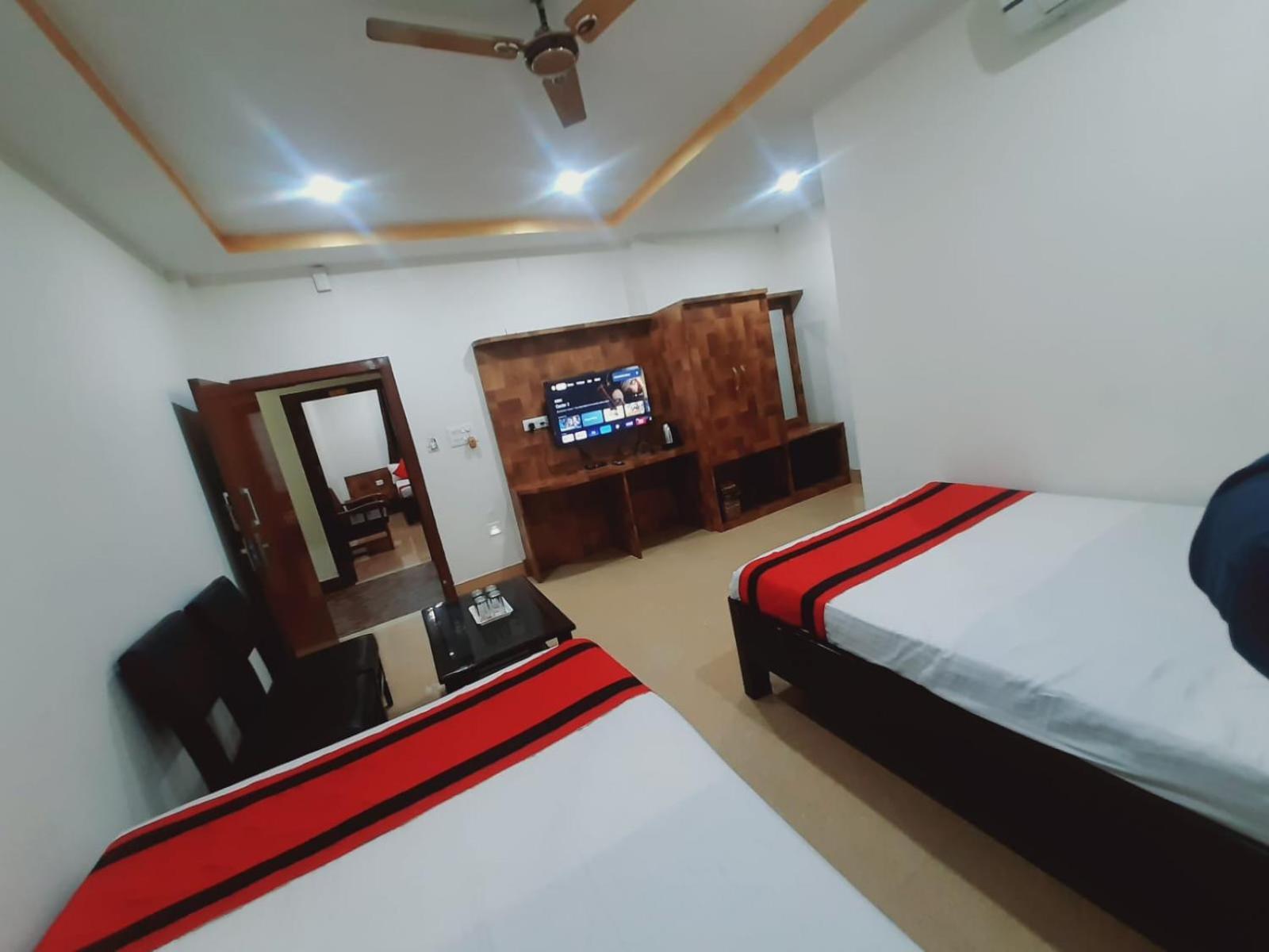 Hotel Knight Inn Airport Guwahati Zewnętrze zdjęcie