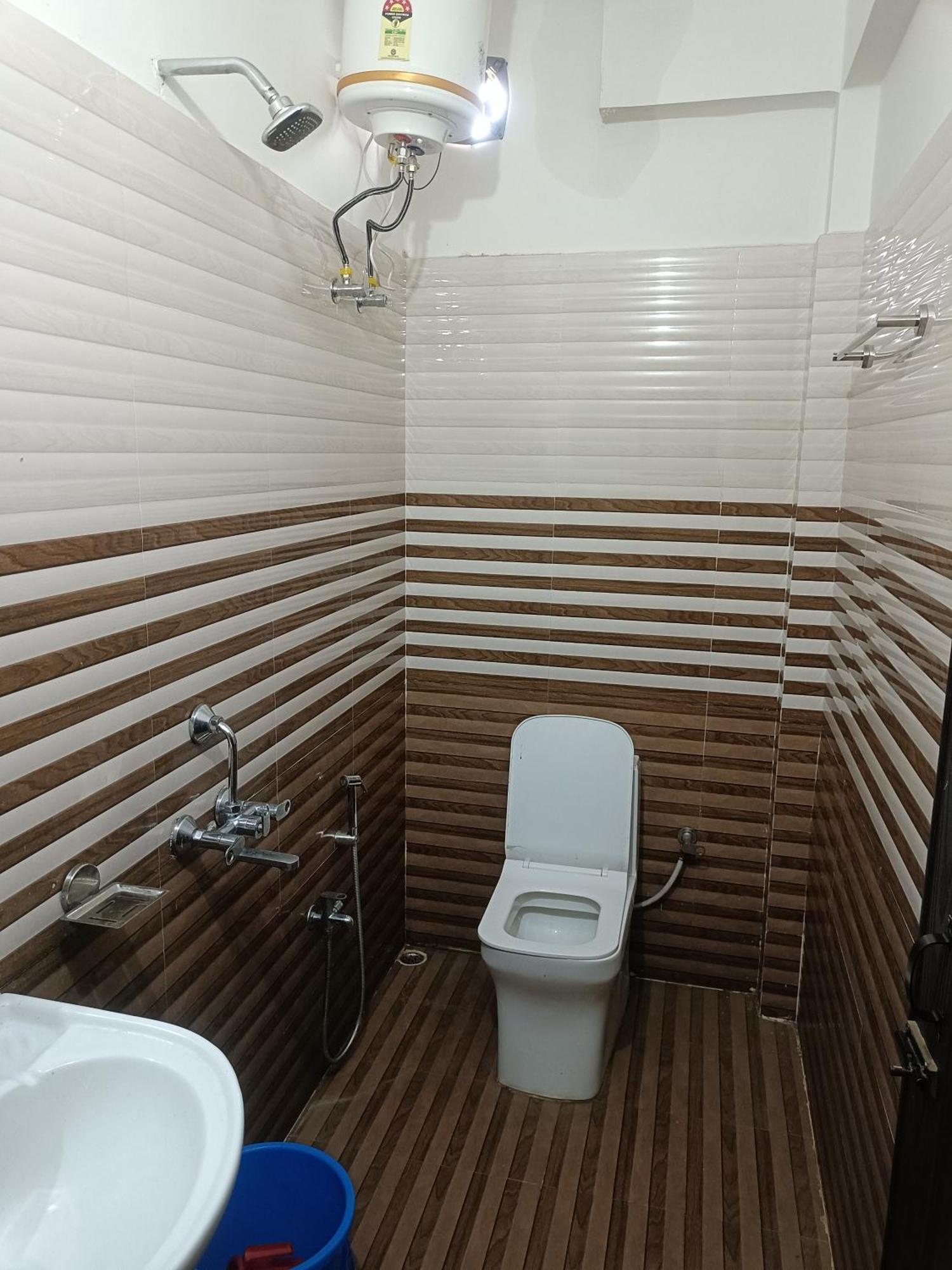 Hotel Knight Inn Airport Guwahati Zewnętrze zdjęcie